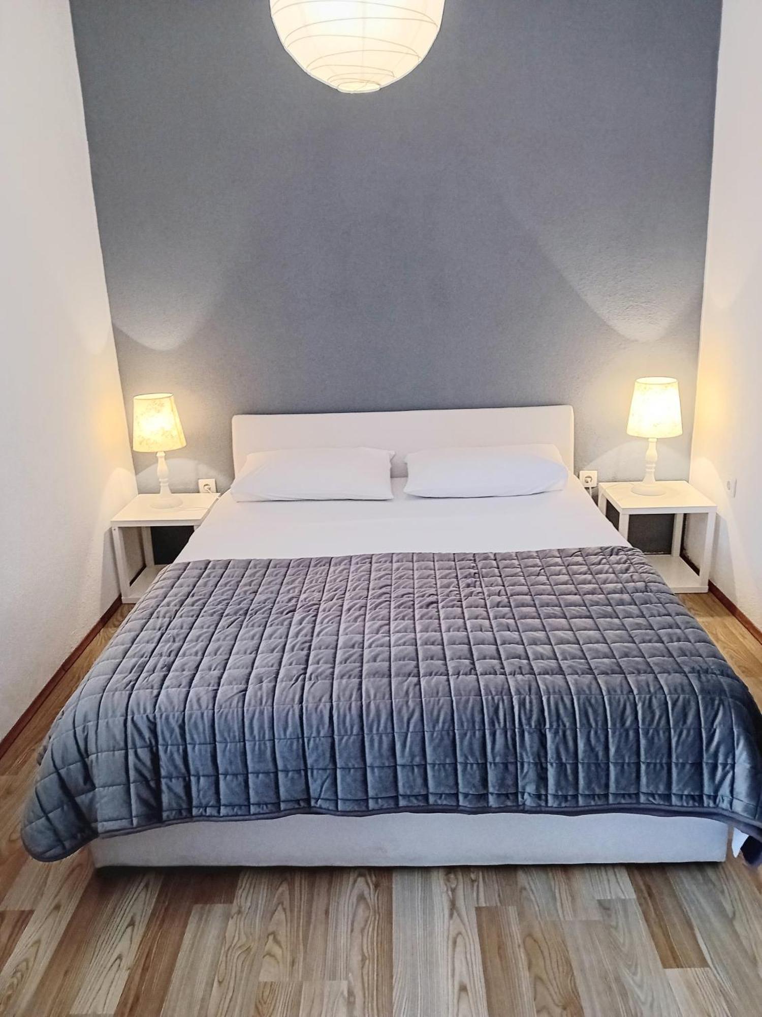 Apartment Andela คาชเตลา ภายนอก รูปภาพ